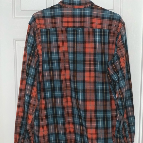 H&M button down shirt - Picture 2 of 3